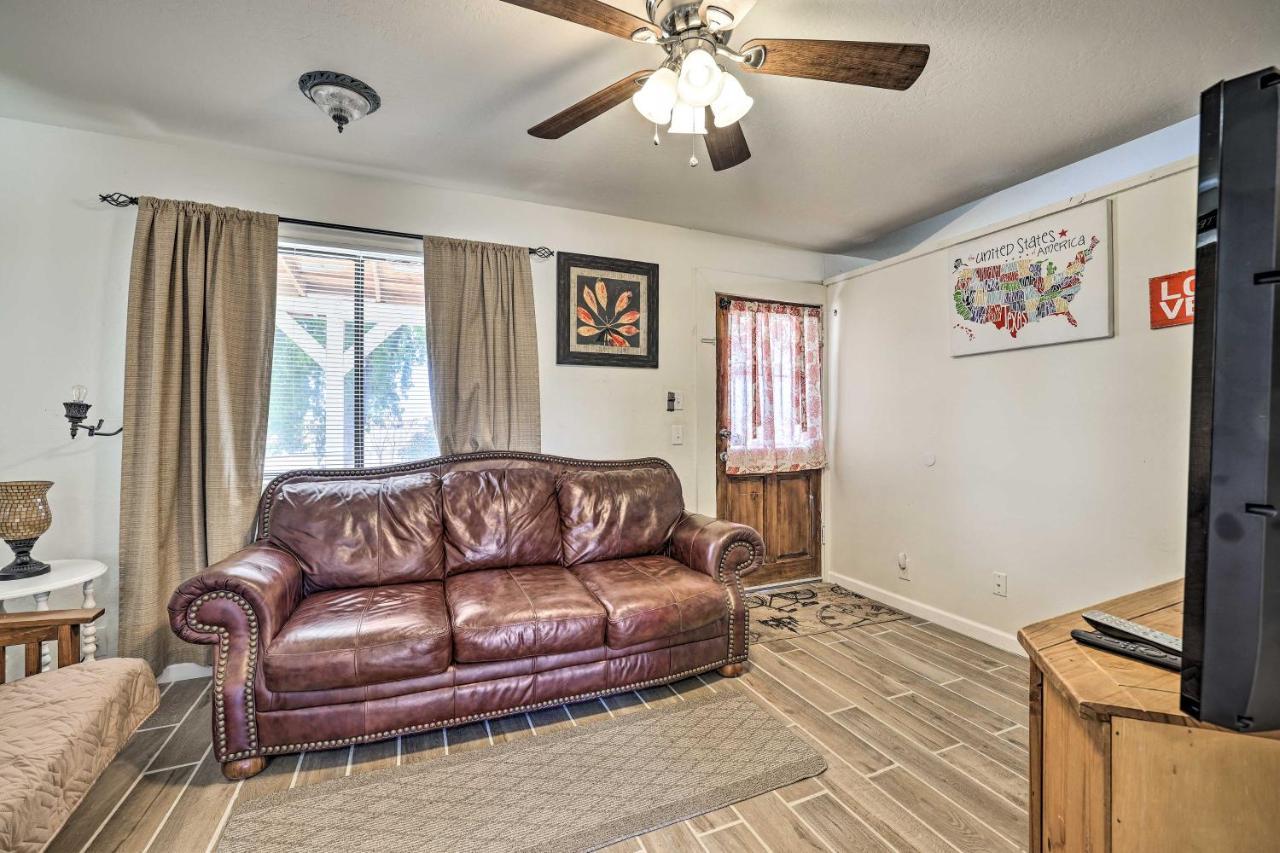 1-Acre Farmhouse - 2 Miles To Phoenix Raceway Goodyear Exterior photo